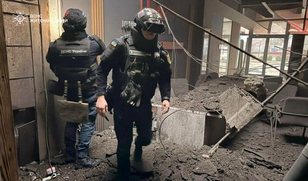 Рятувальники показали фото з місць руйнувань через атаку росіян на Житомирщину