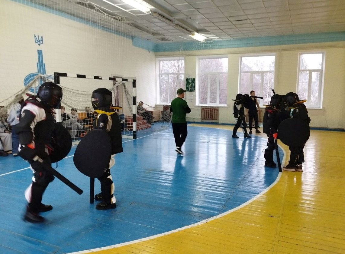 Діти з Чугуївської громади спробували пауерліфтинг і бугурт у Звягелі: відкрите тренування в ДЮКФП