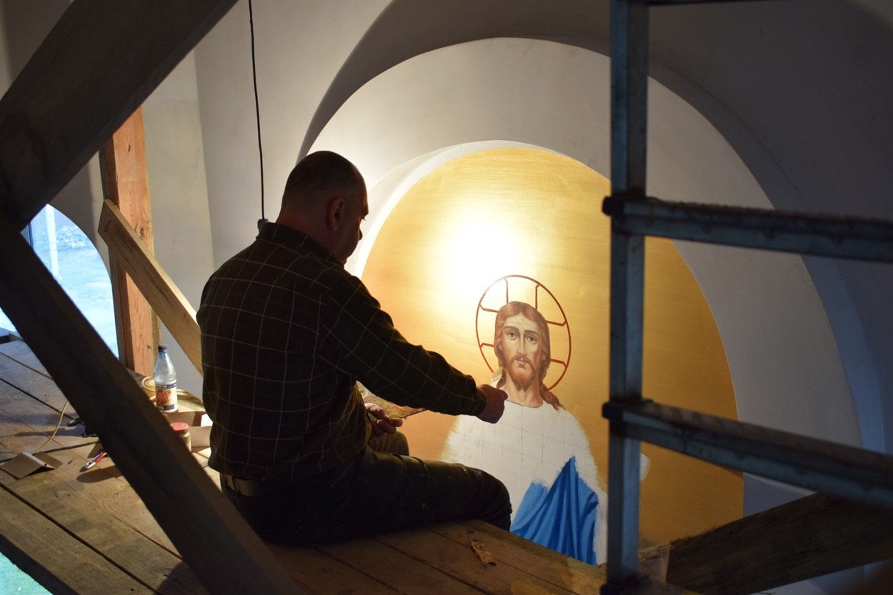  Віктор Фурман у Петро-Павлівській церкві