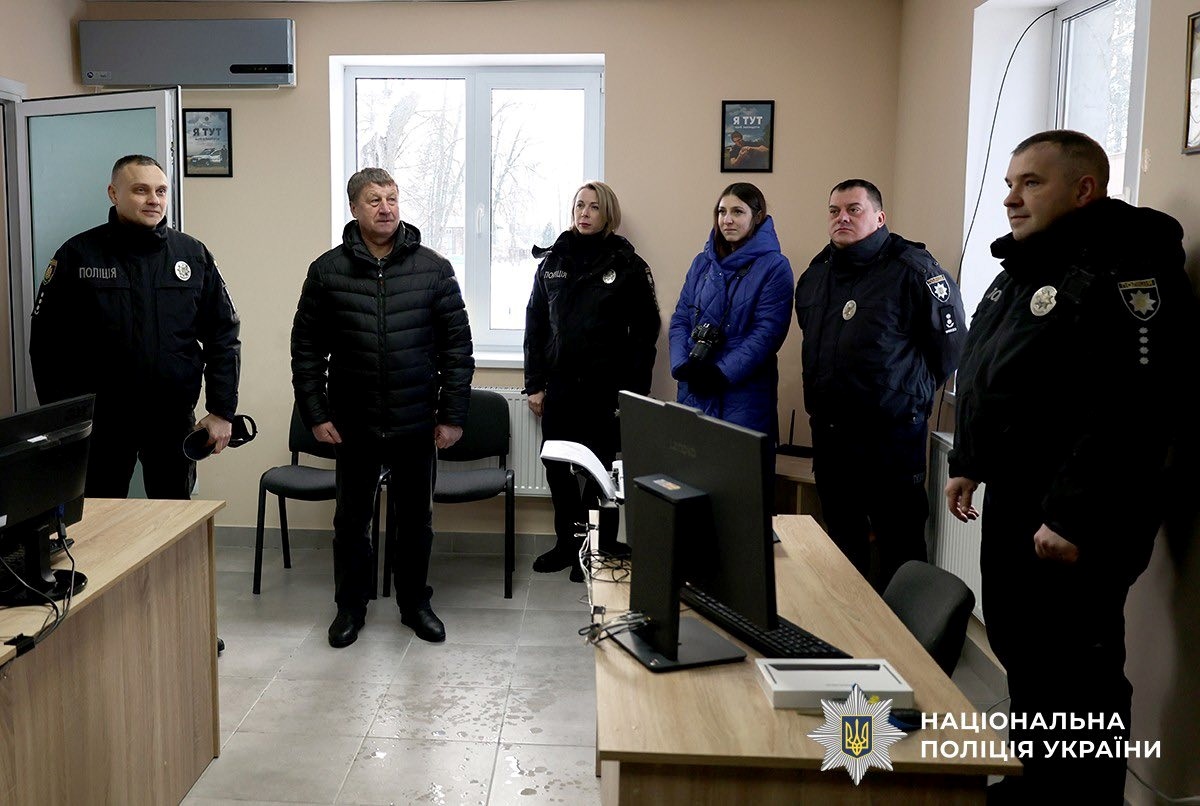 У Романівці відкрили поліцейську станцію: капітан Володимир Рудик стане 