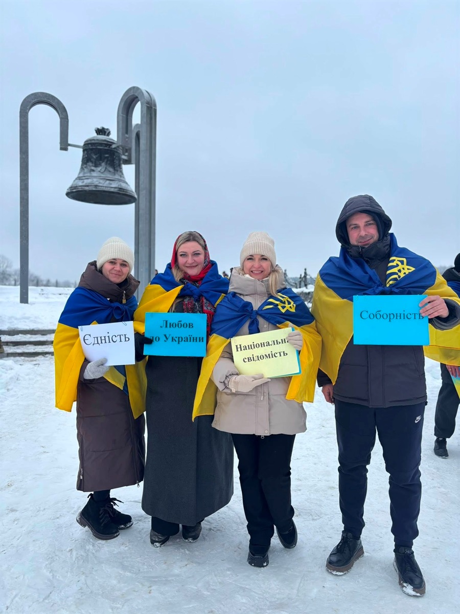 Молодь Звягеля утворила 