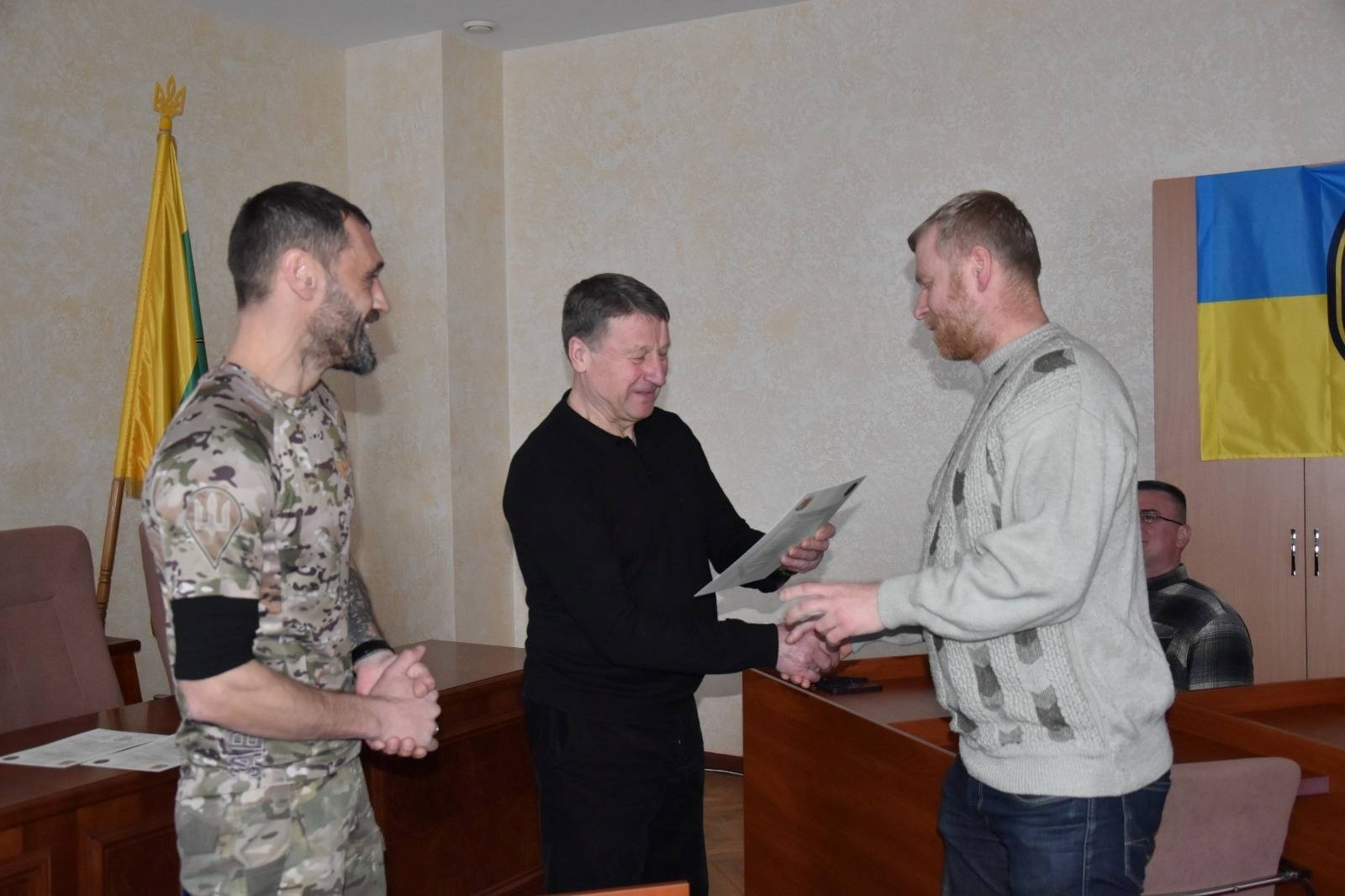 Випускникам курсу національного спротиву на Звягельщині вручили сертифікати