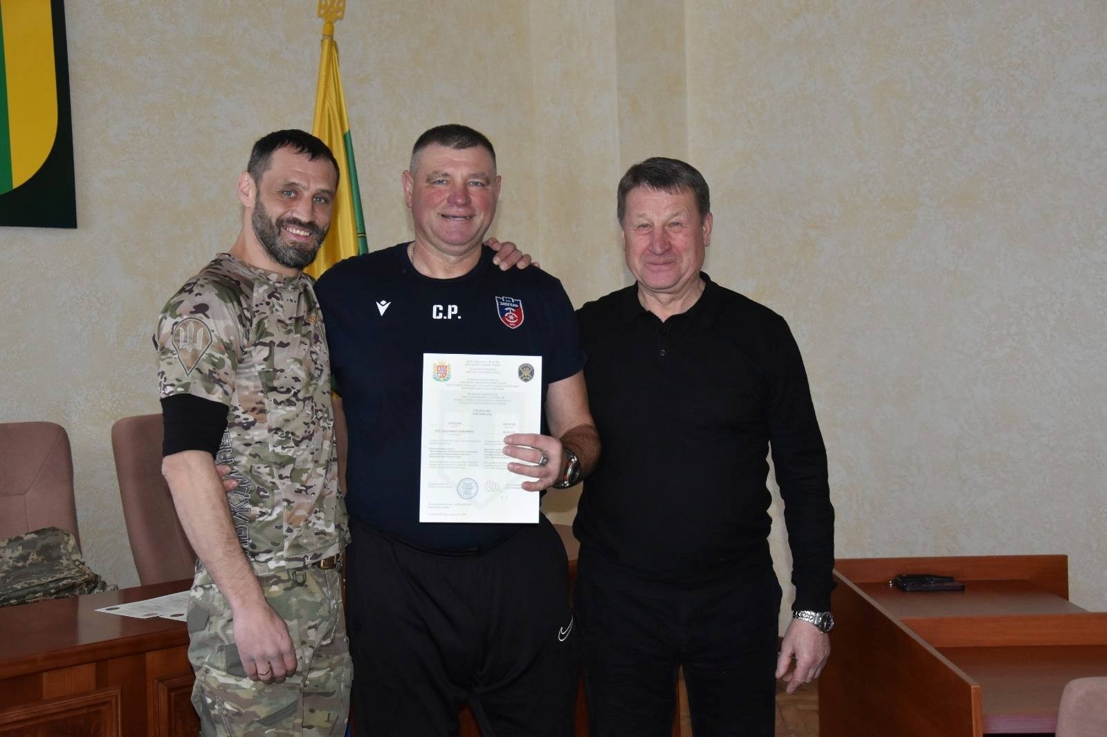 Випускникам курсу національного спротиву на Звягельщині вручили сертифікати