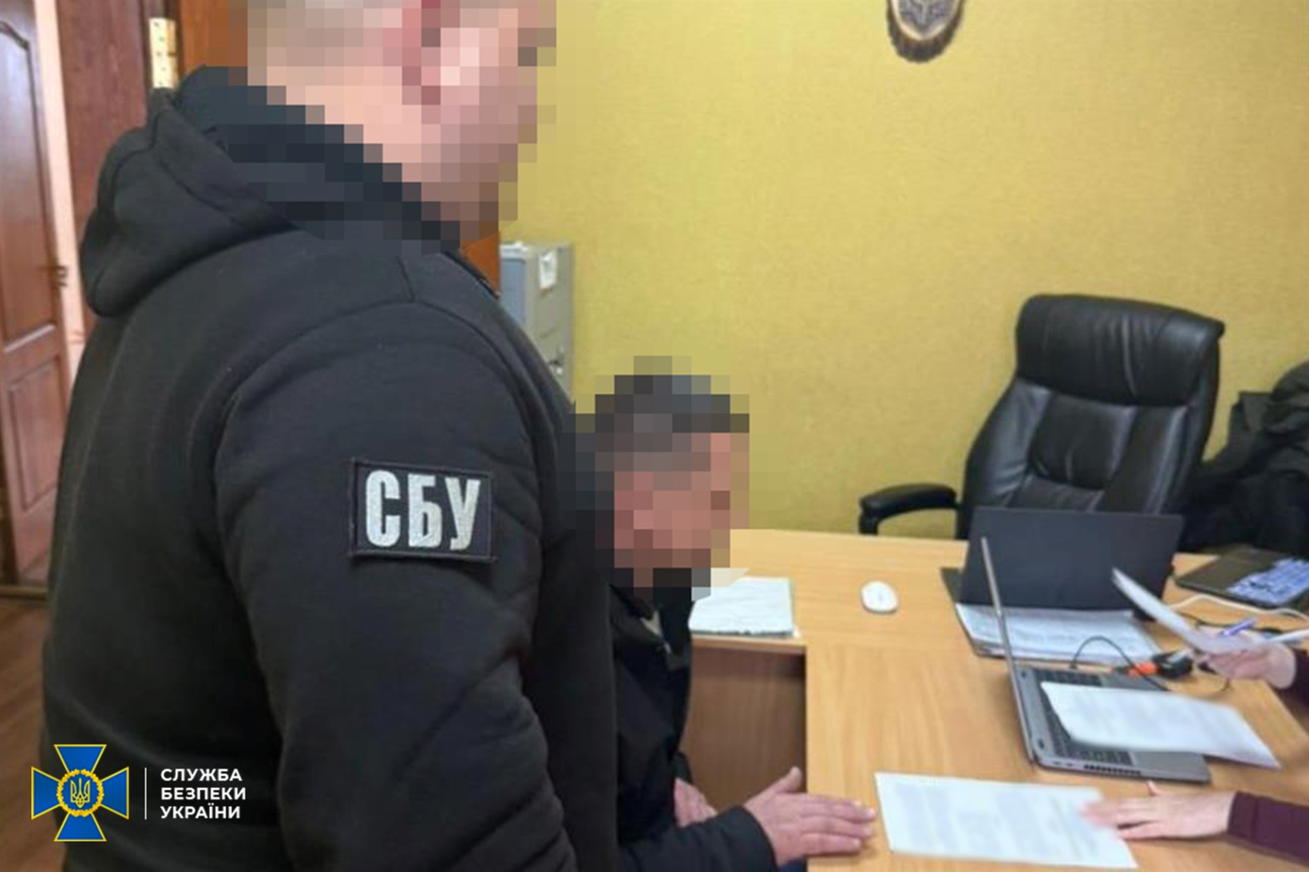 Фіктивне бронювання: на Житомирщині судитимуть посадовця міськради та керівниць гімназії