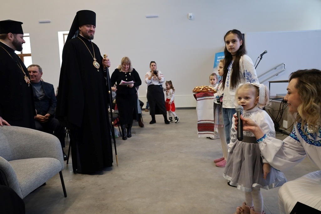 У Звягелі при Свято-Михайлівському соборі відкрили недільну школу 