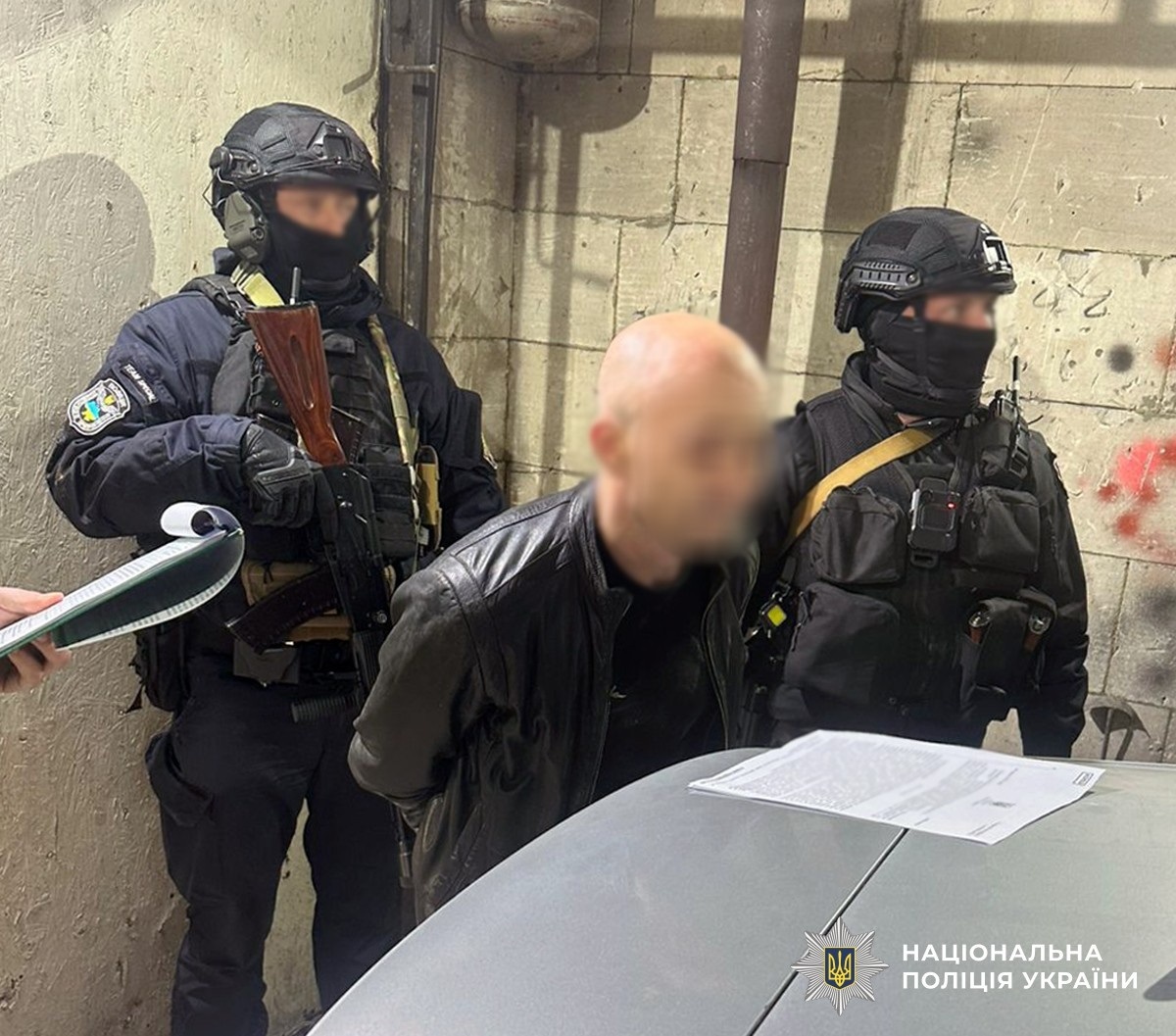 Двоє братів зі Звягеля постануть перед судом за виготовлення психотропів