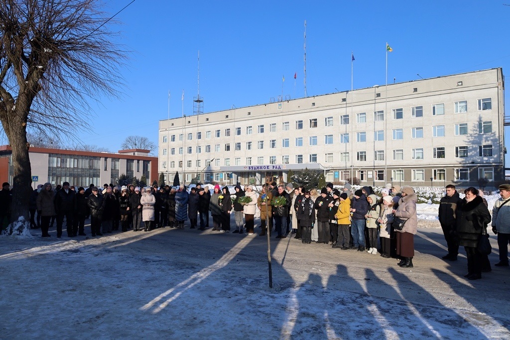 Звягель вшанував пам'ять Героїв Небесної Сотні