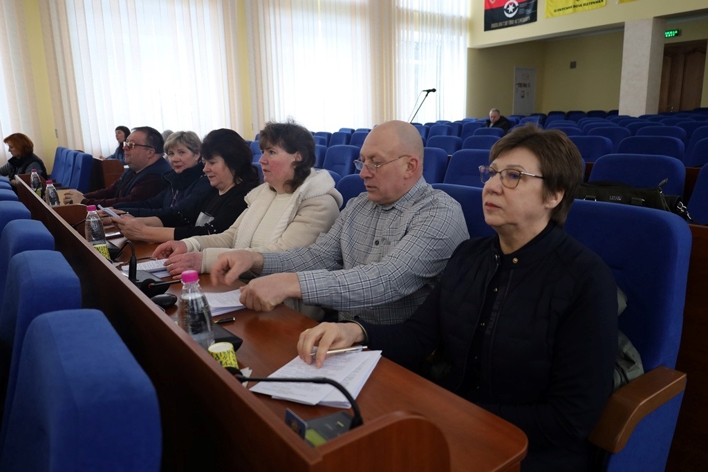 У Звягелі відбулося засідання виконкому: огляд рішень