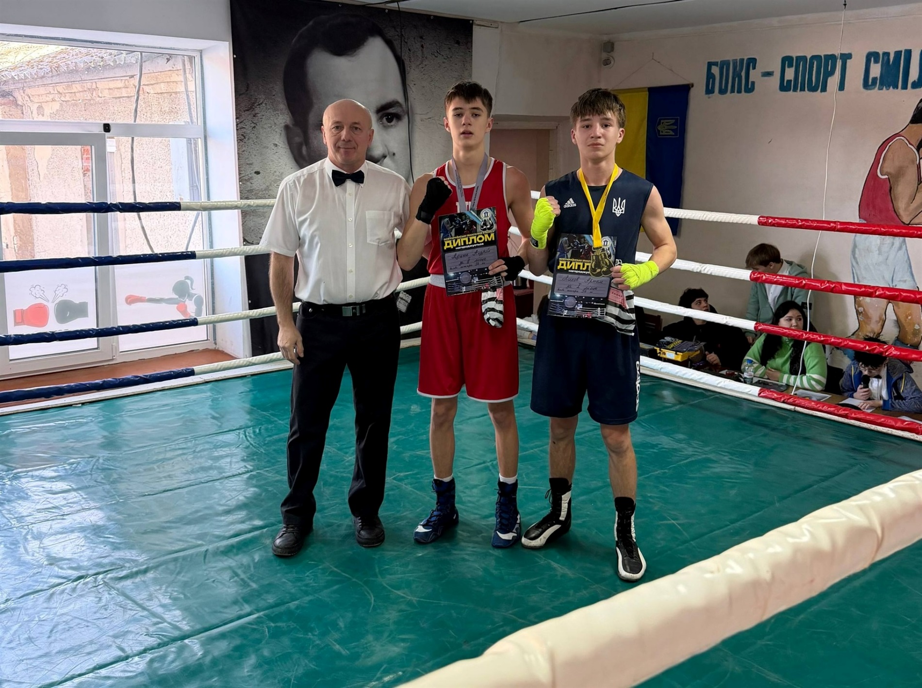 Чотири золоті: звягельські боксери взяли призи на Всеукраїнському турнірі в Рівному