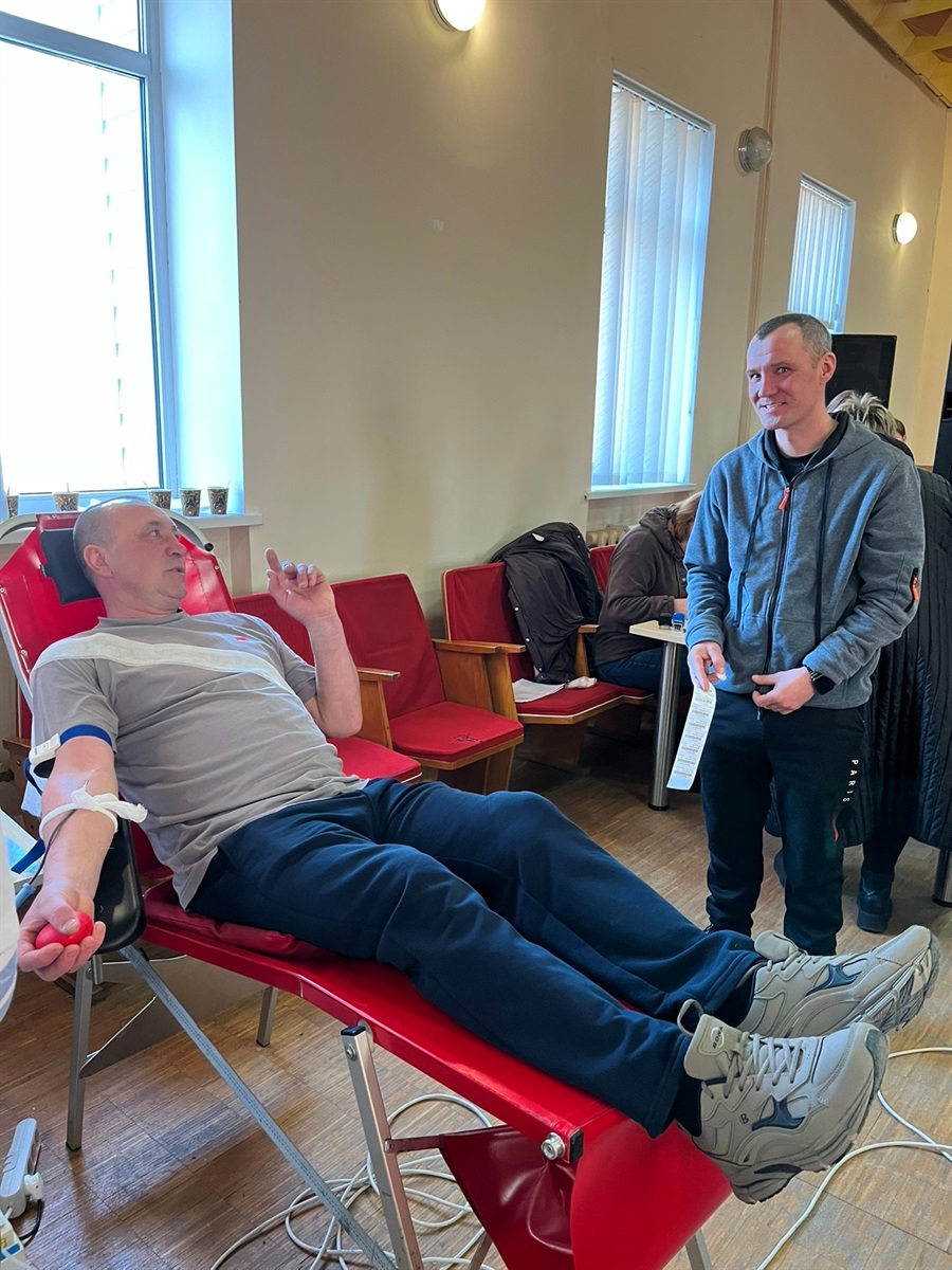 92 донори за один день: звягеляни здали кров і зібрали гроші на дрони