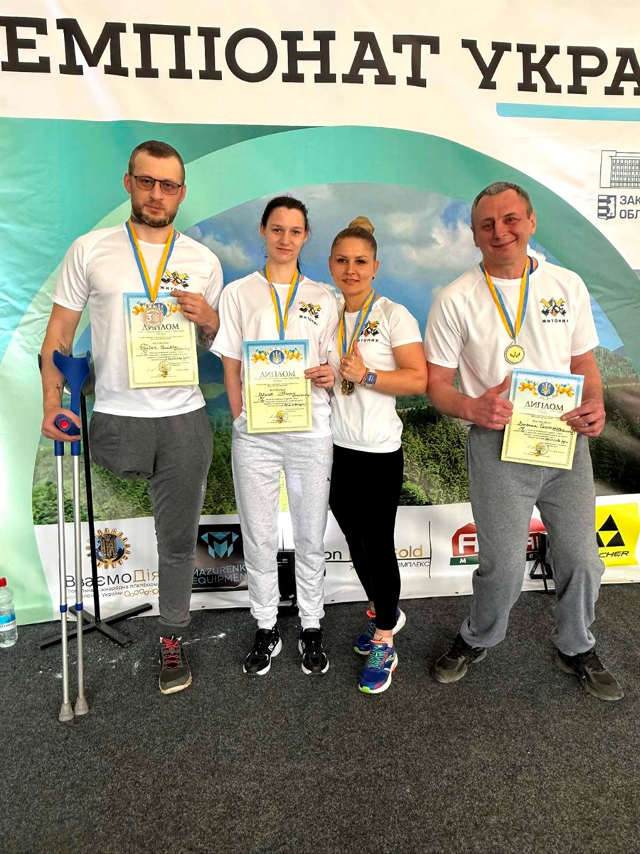 Житомирщина – перша: вихованці ДЮСШ привезли медалі з чемпіонату України з пара-армрестлінгу