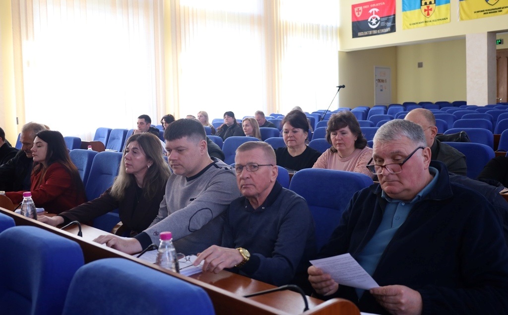 Які рішення ухвалили на засіданні виконкому Звягеля 11 березня: подробиці