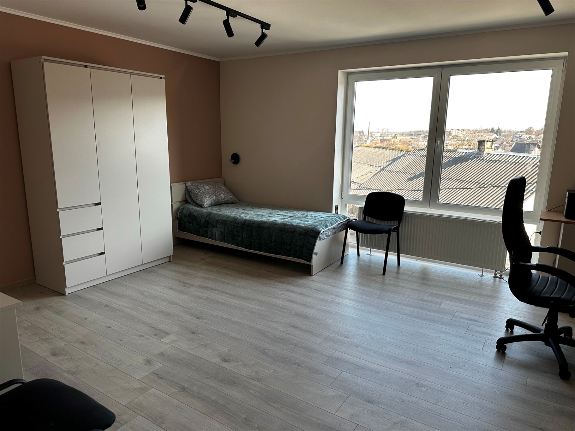 Більше ніж дах над головою: у Звягелі починає роботу прихисток для дівчат