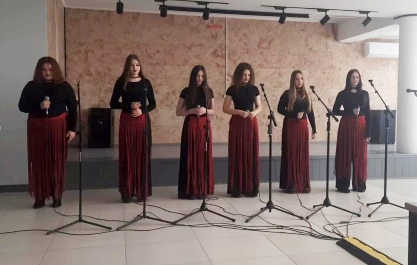 У Звягелі провели фестиваль дитячо-юнацької хорової творчості