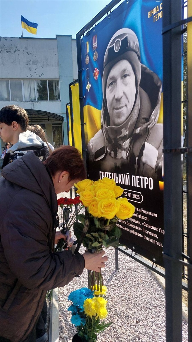 На Звягельщині відкрили Алею Героїв на честь загиблих воїнів-земляків