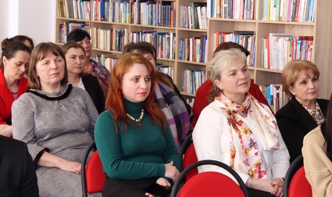 148 учасників, 135 статей, 93% унікальних матеріалів: презентували збірник краєзнавчої конференції