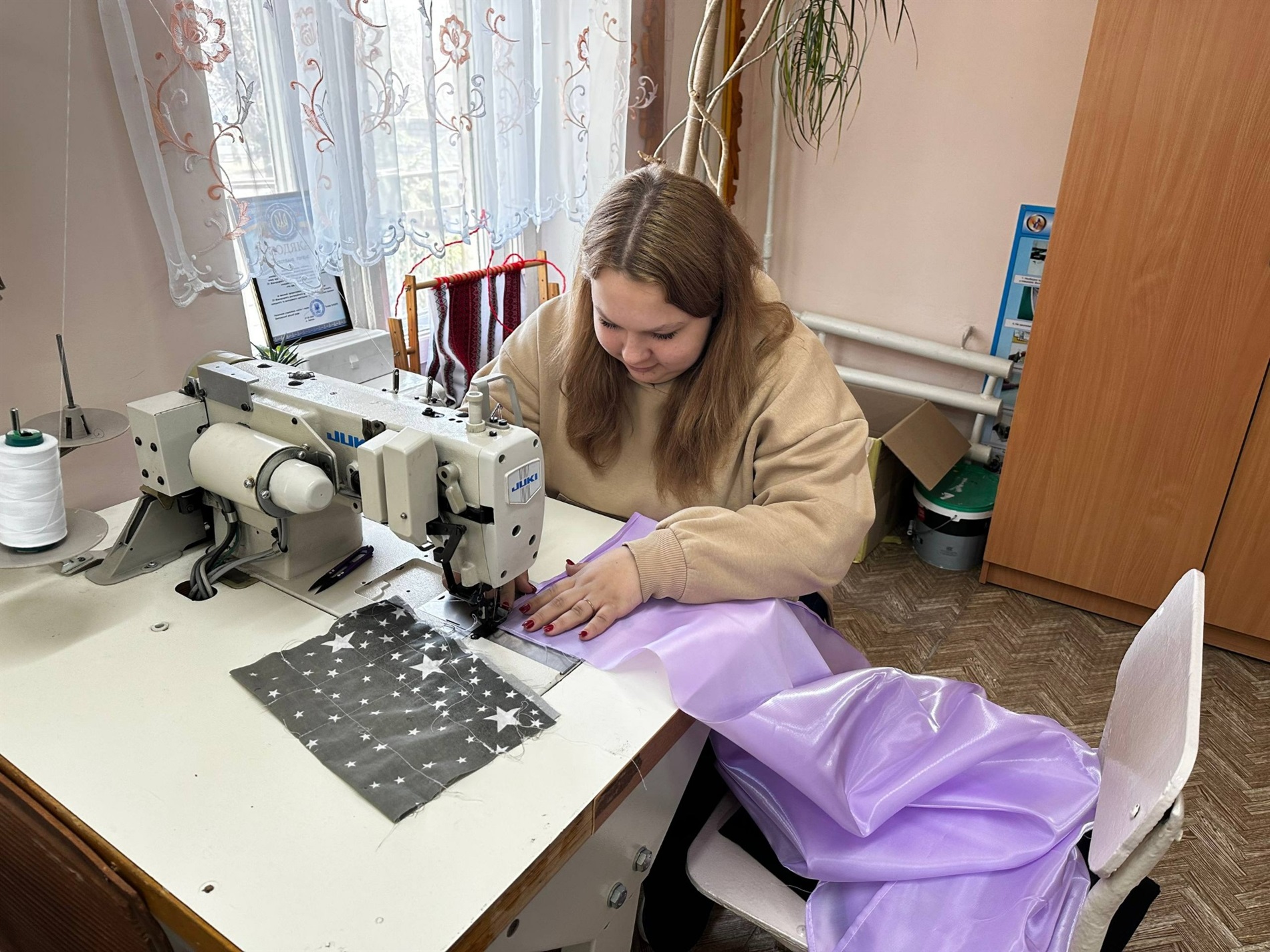 Шістдесят років, триста учнів і жодного дня дистанційки: як живе Звягельське ВПУ під час війни