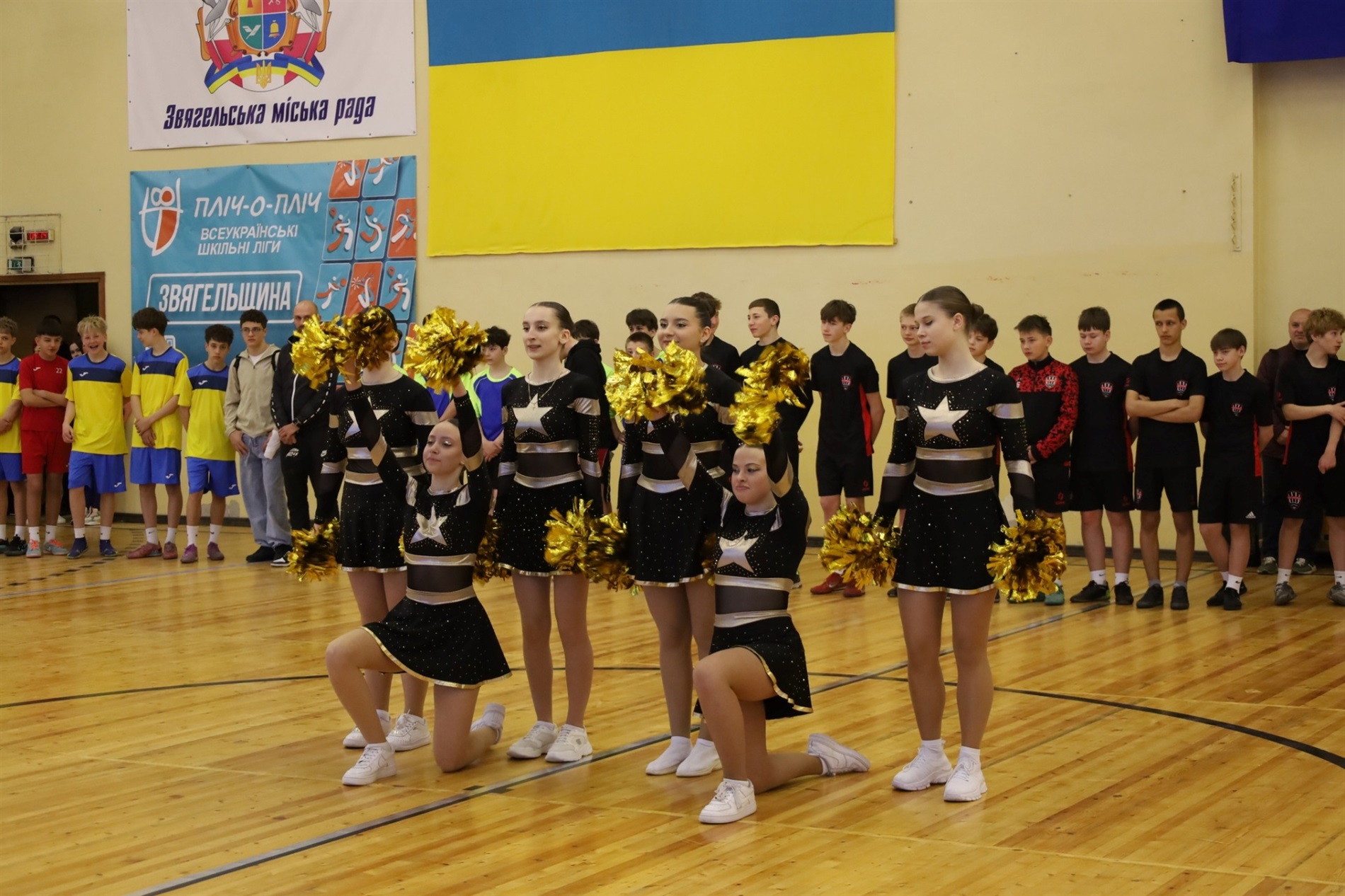 Турнір імені Андрія Верхогляда: у Звягелі зіграли в гандбол в пам'ять про полеглого Героя України