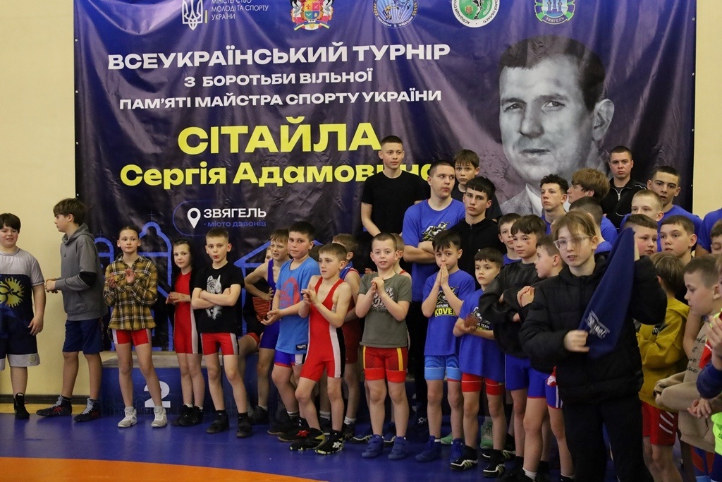Пам'ять і боротьба на турнірі на честь Сергія Сітайла: Звягель приймав борців з усієї України