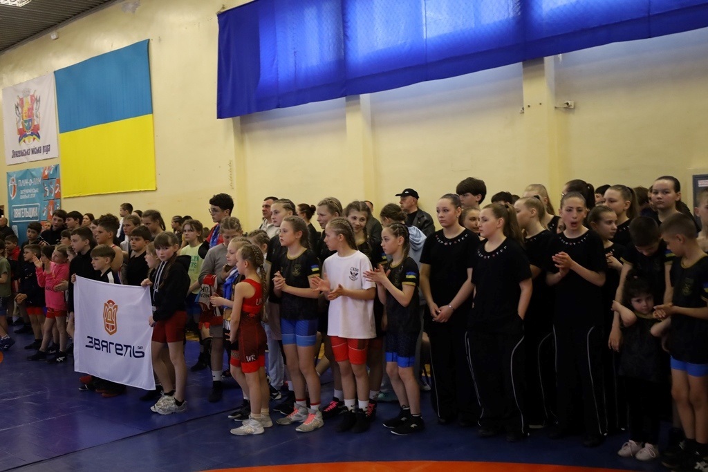 Пам'ять і боротьба на турнірі на честь Сергія Сітайла: Звягель приймав борців з усієї України