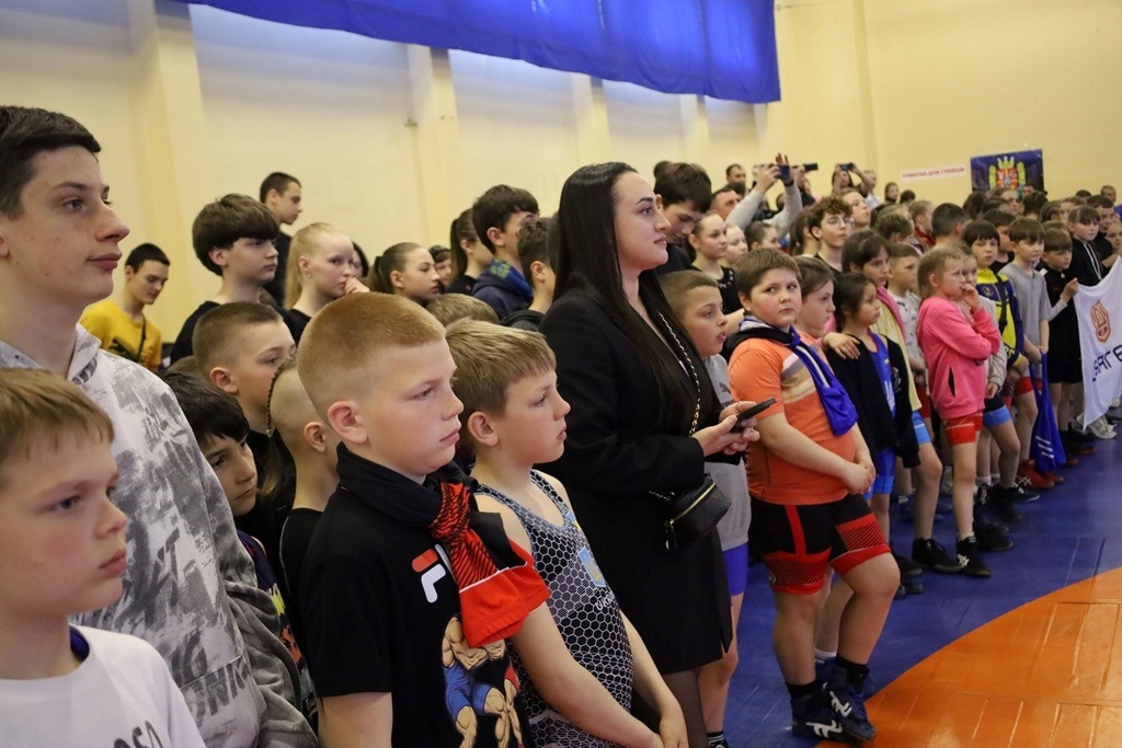 Пам'ять і боротьба на турнірі на честь Сергія Сітайла: Звягель приймав борців з усієї України