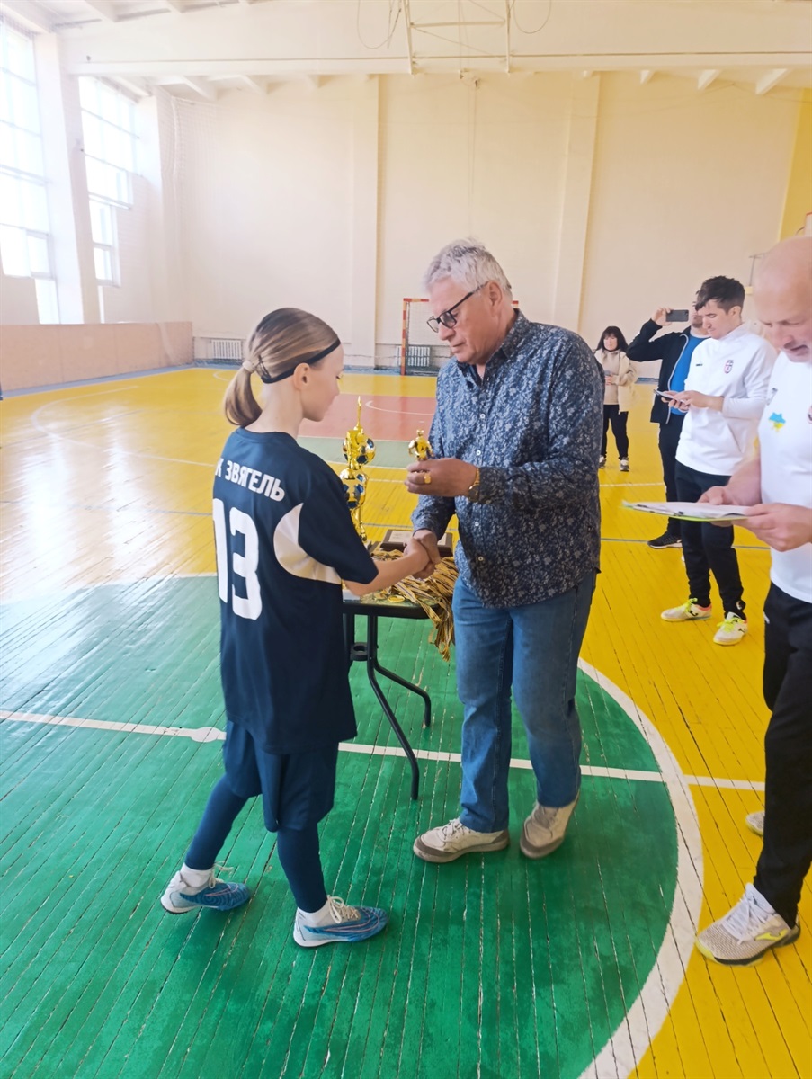 Звягельська дівоча команда з футзалу виборола срібло в Другій лізі Чемпіонату України