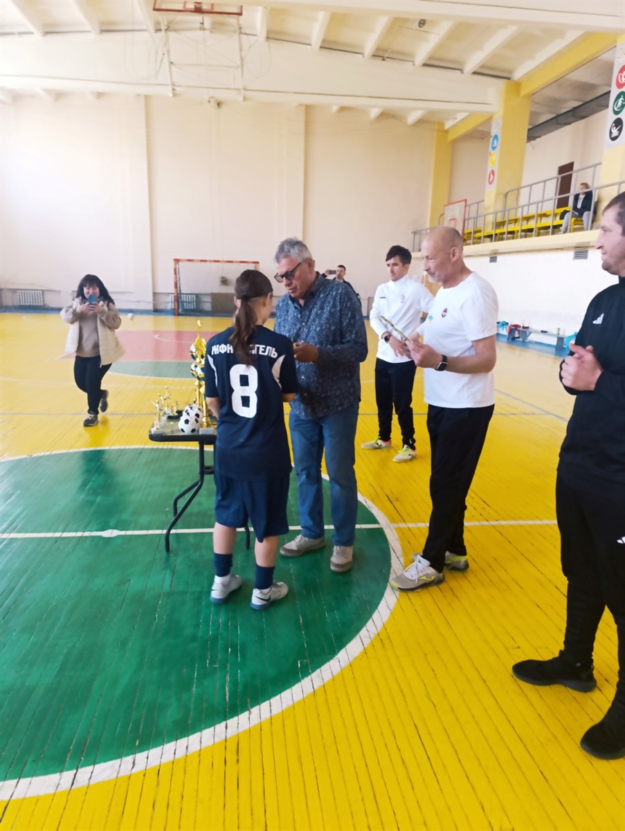 Звягельська дівоча команда з футзалу виборола срібло в Другій лізі Чемпіонату України