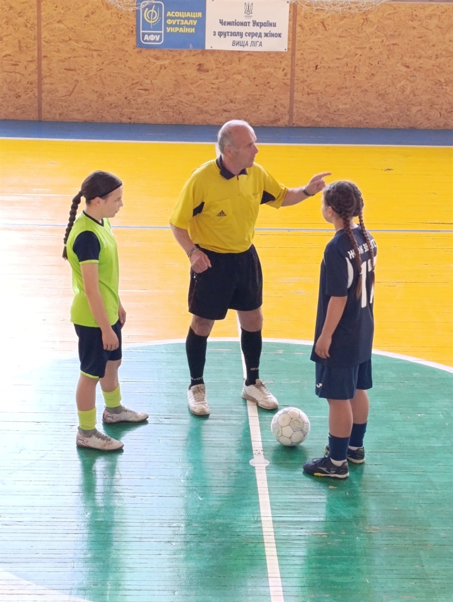 Звягельська дівоча команда з футзалу виборола срібло в Другій лізі Чемпіонату України