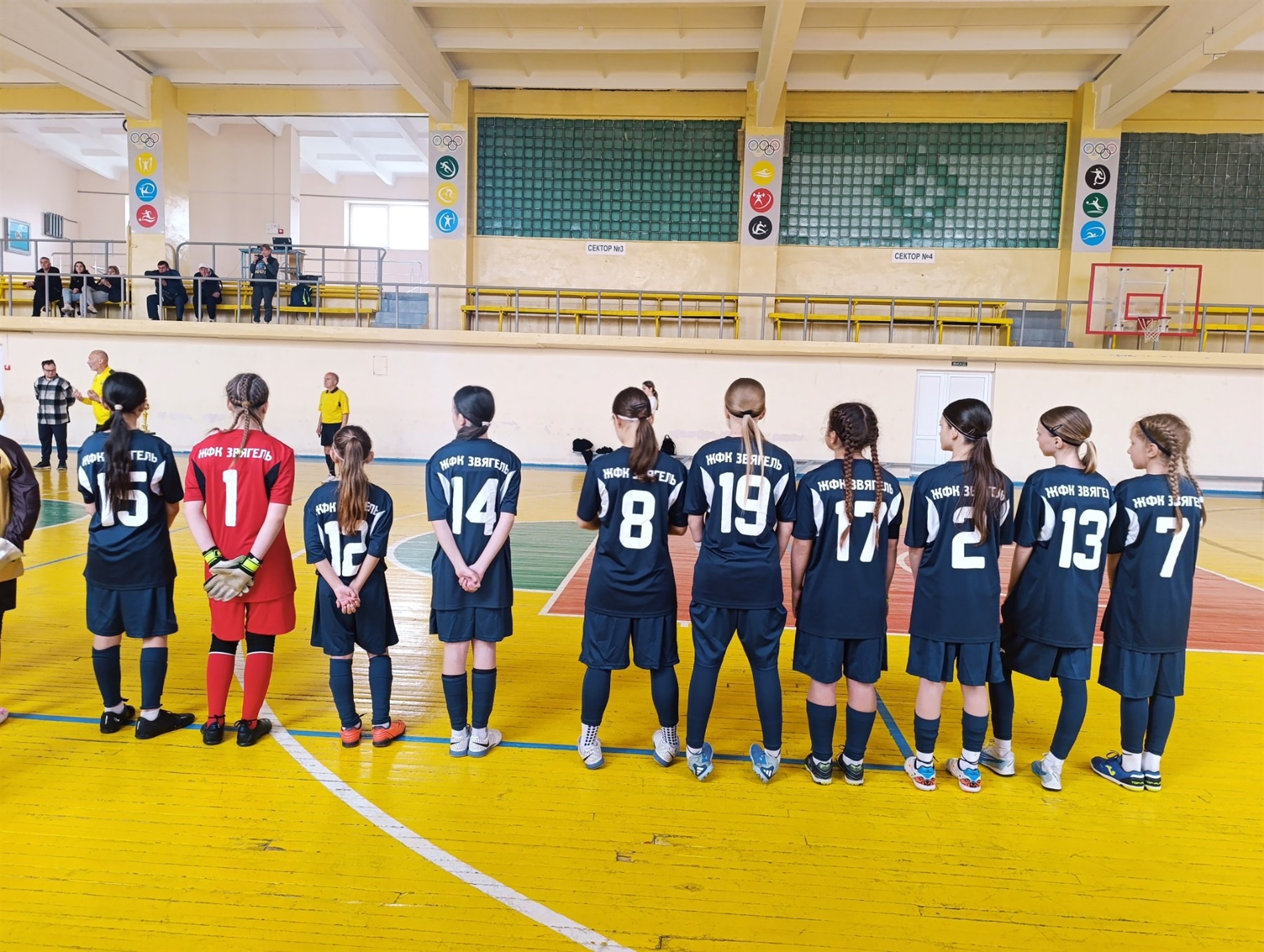 Звягельська дівоча команда з футзалу виборола срібло в Другій лізі Чемпіонату України