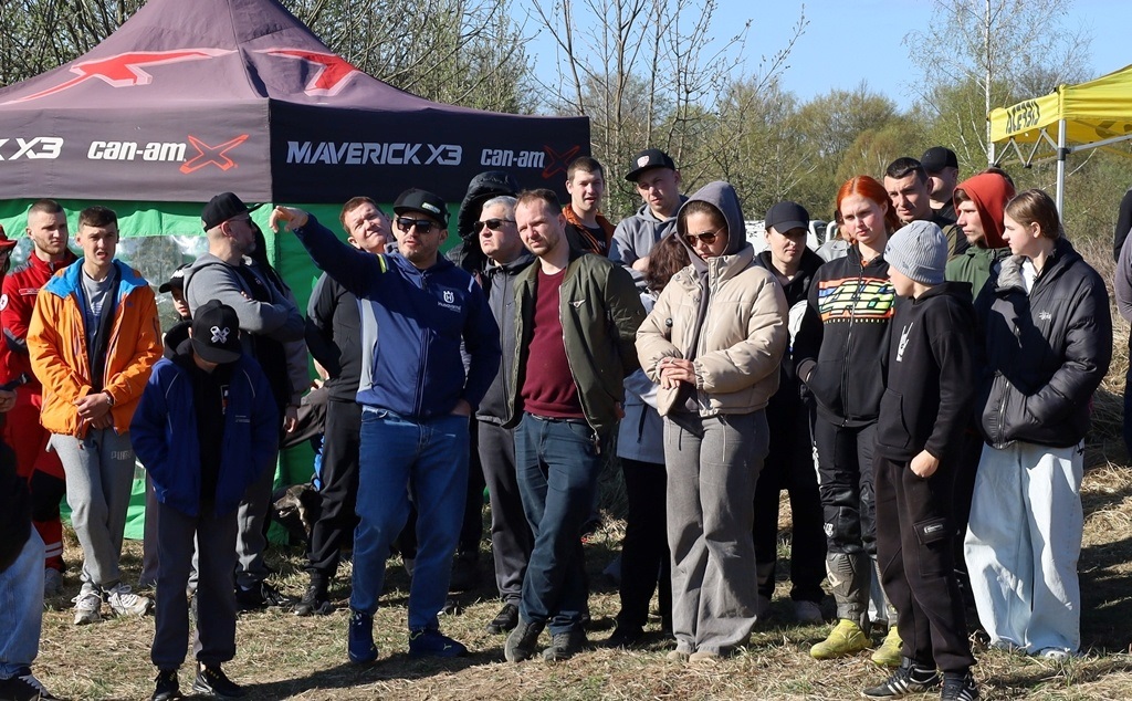 110 гонщиків взяли участь у ІІ етапі Чемпіонату та Кубку України з кантрі-кросу у Звягелі