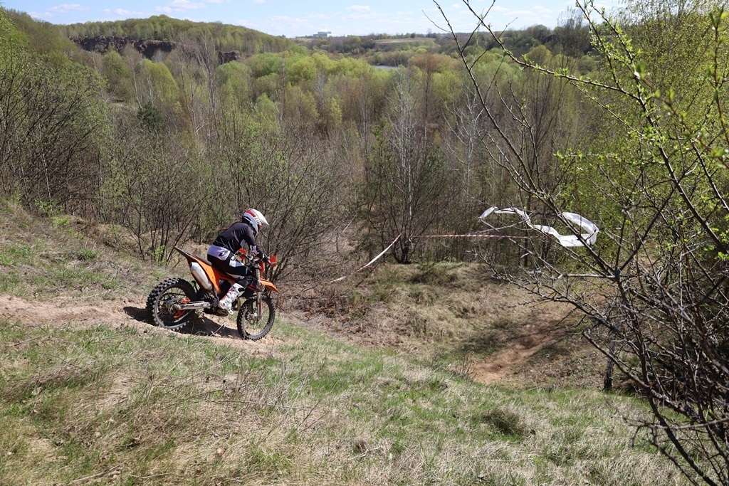 110 гонщиків взяли участь у ІІ етапі Чемпіонату та Кубку України з кантрі-кросу у Звягелі