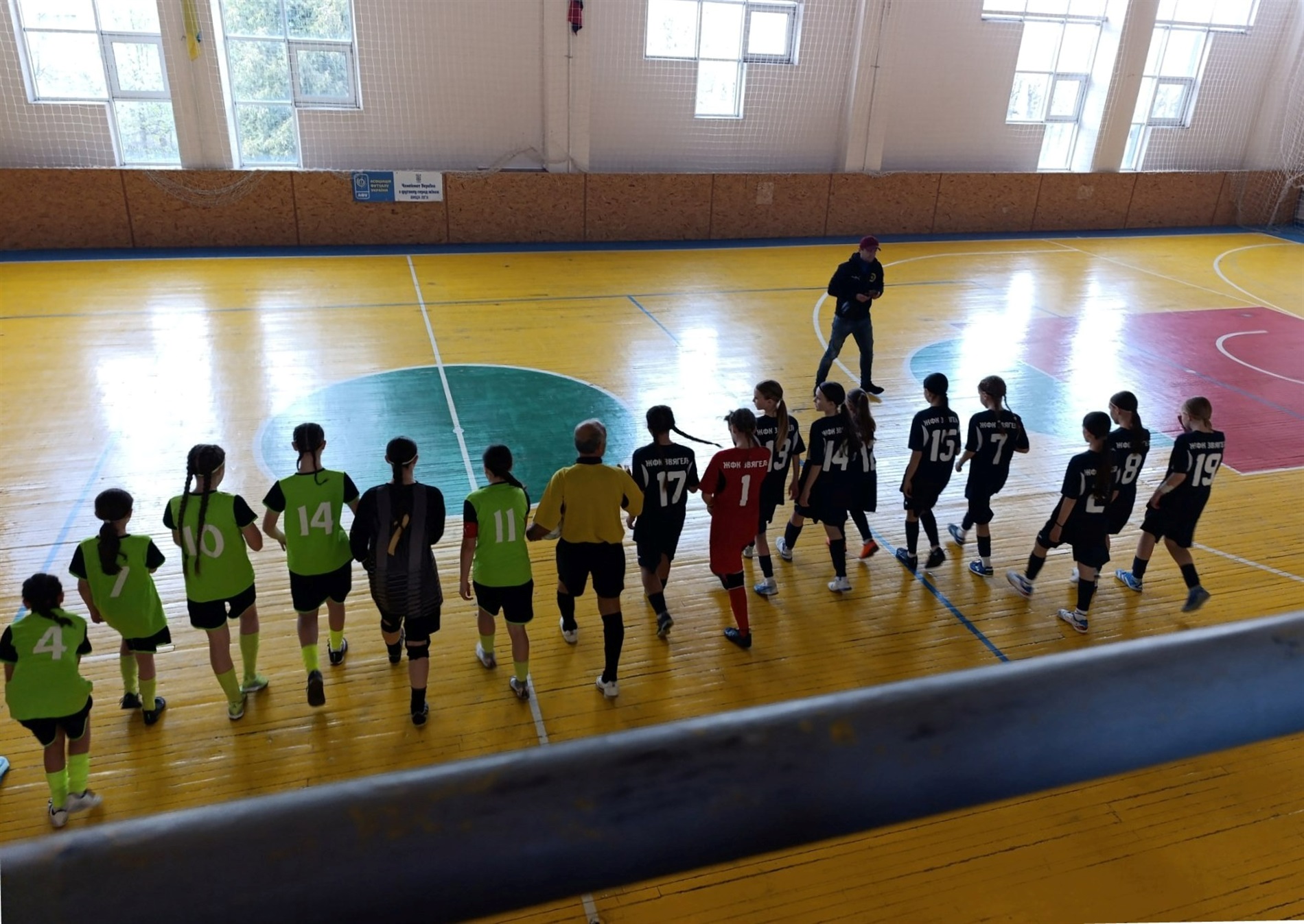 Срібло на фіналі: дівчата ДЮСШ імені Єрмакова – другі в Україні з футзалу