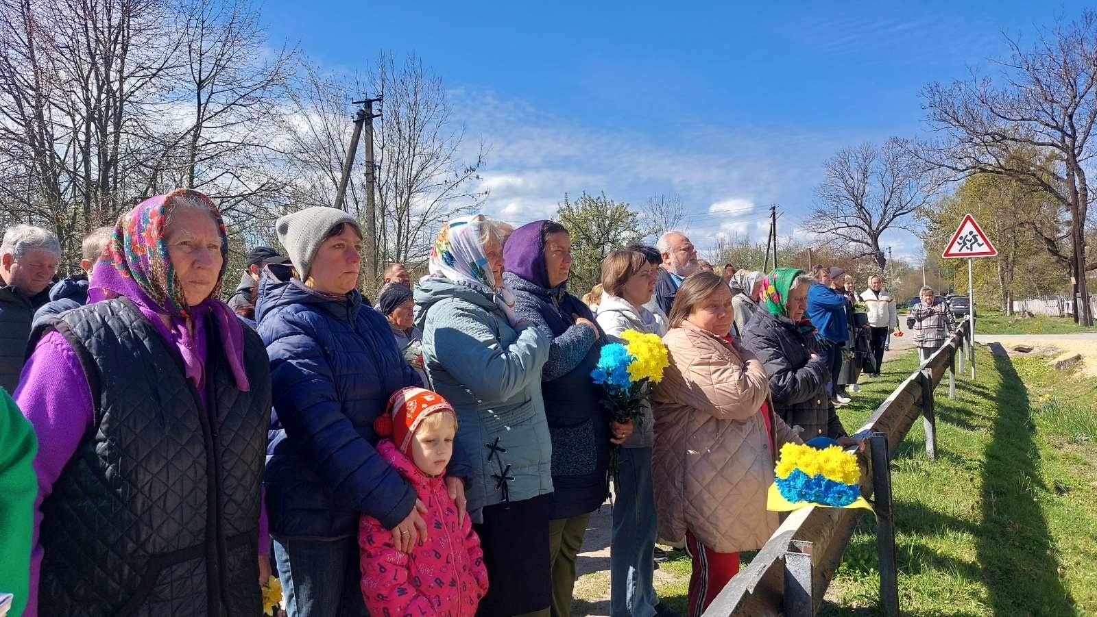 У Сербо-Слобідці відкрили Алею слави на честь полеглих Захисників