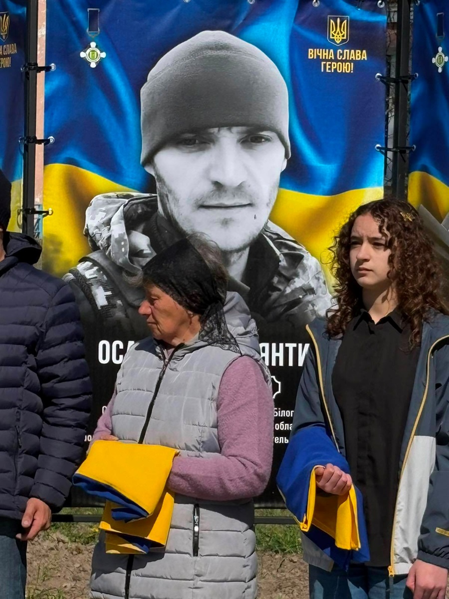 У Сербо-Слобідці відкрили Алею слави на честь полеглих Захисників