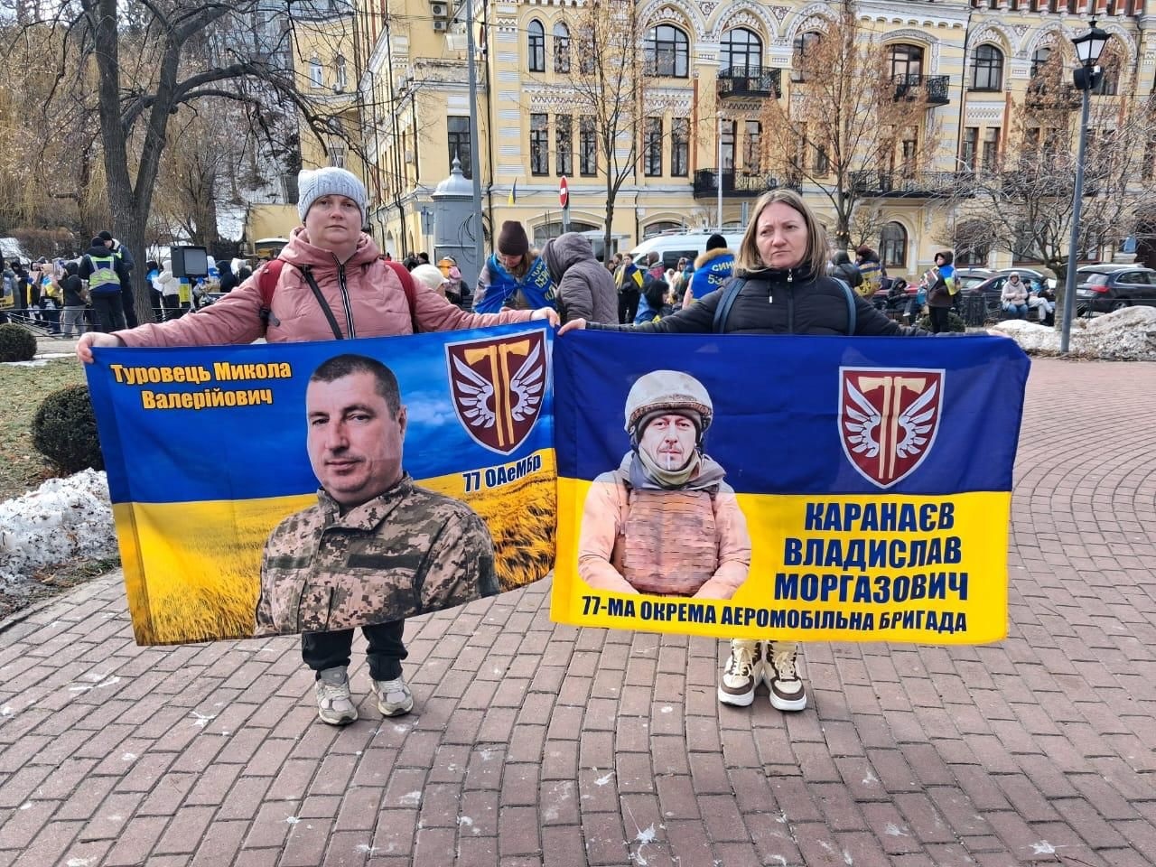 Одна фотографія, один шрам, одна надія: як дружина впізнала чоловіка за знімком з полону