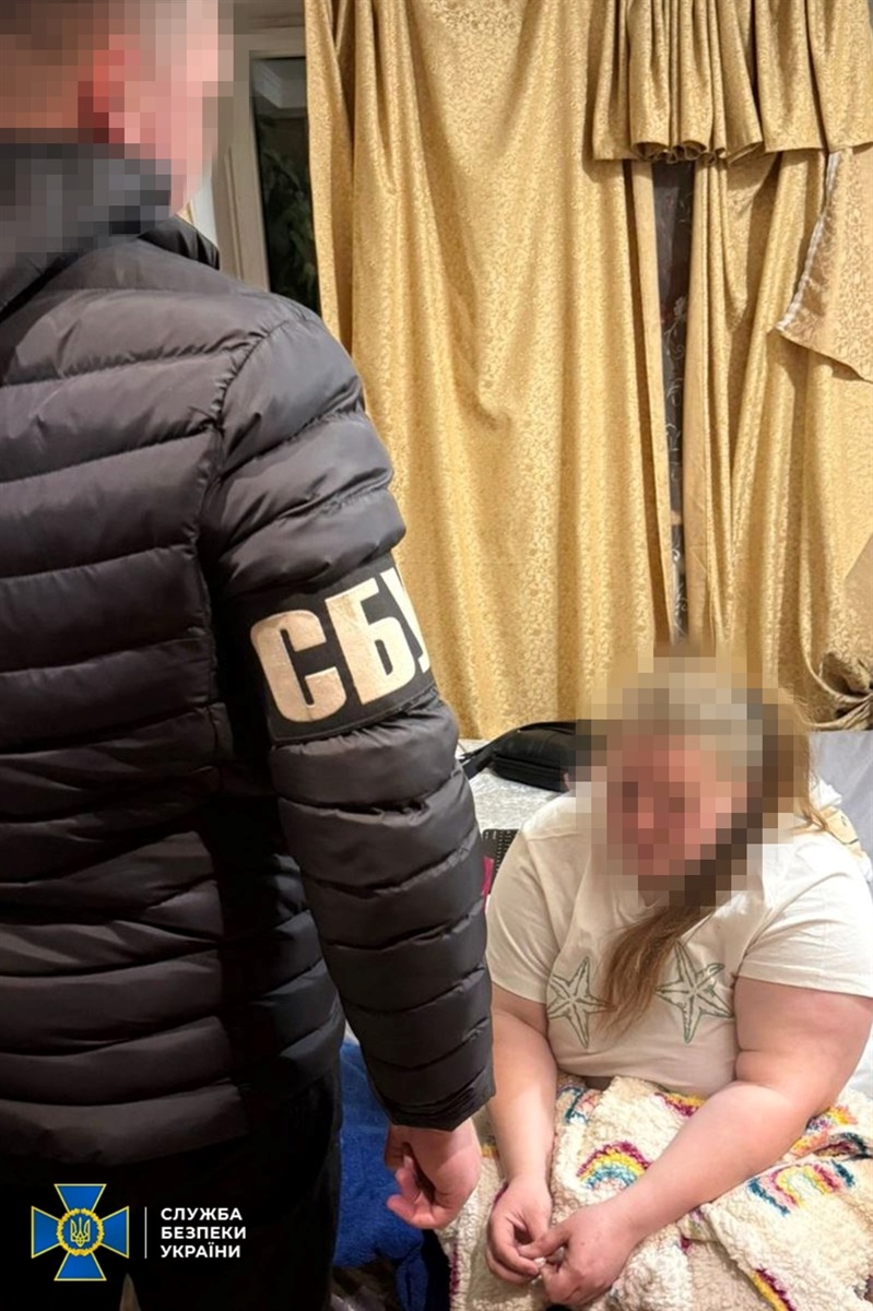 Під виглядом кур’єра мала доставити бомбу: на Житомирщині попередили теракт
