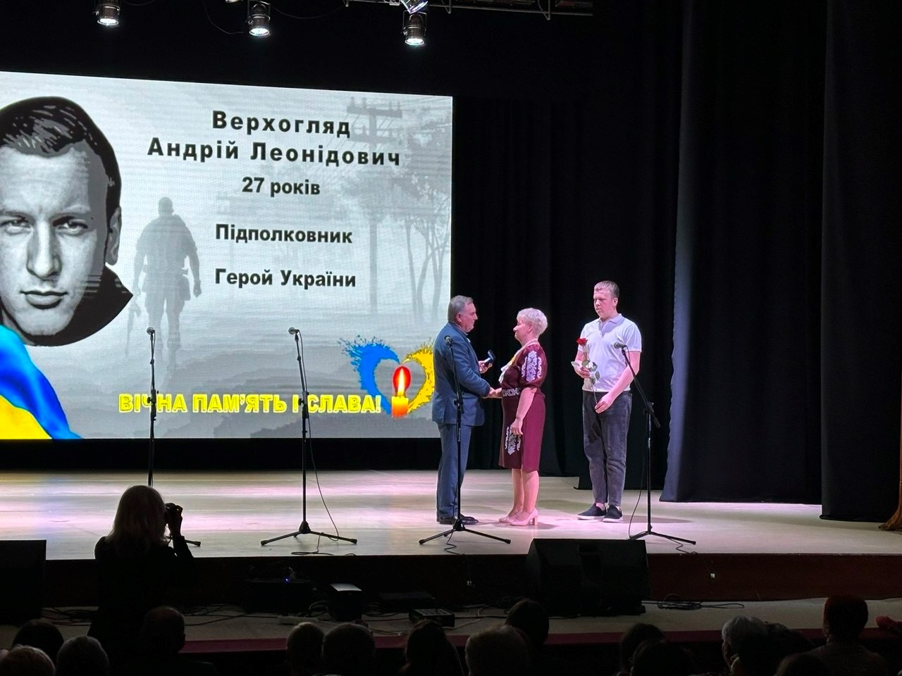 Подія, де не стримували сліз: у Звягелі вшанували матерів полеглих воїнів