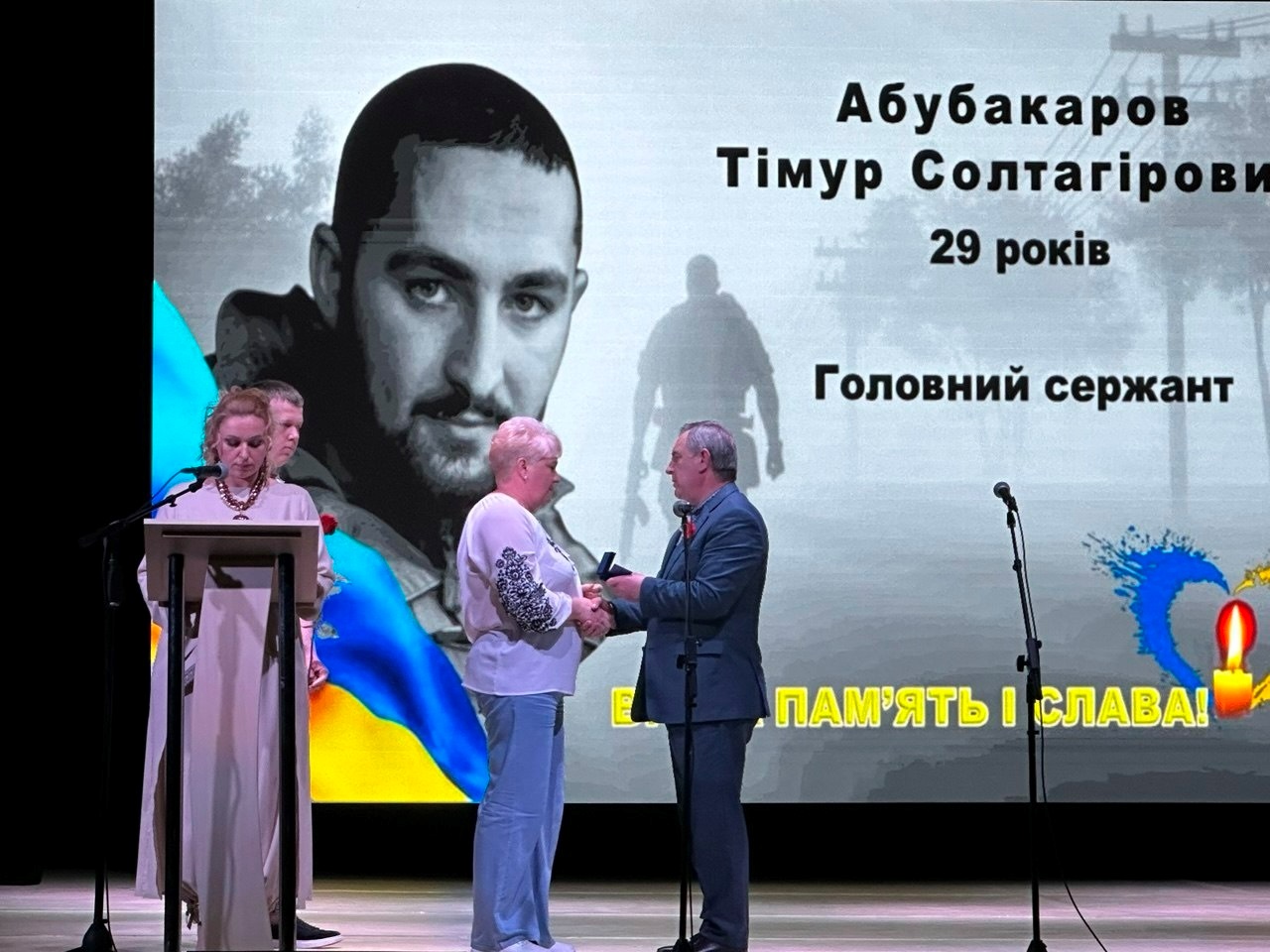 Подія, де не стримували сліз: у Звягелі вшанували матерів полеглих воїнів