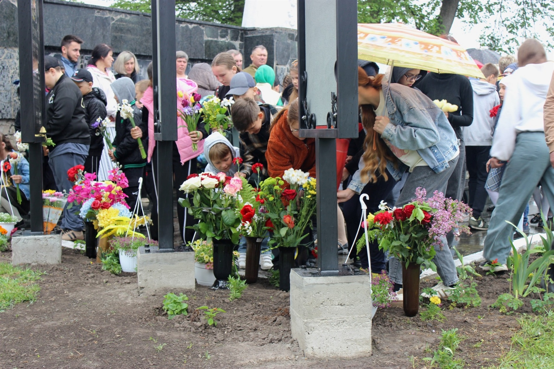 У Великому Молодькові відкрили меморіальні стели трьом полеглим Захисникам