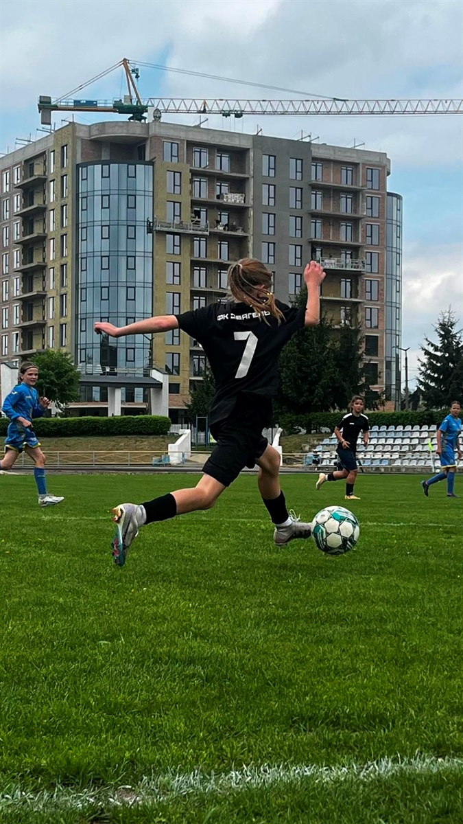 Звягельські футболістки виграли обидва матчі 6 туру чемпіонату області