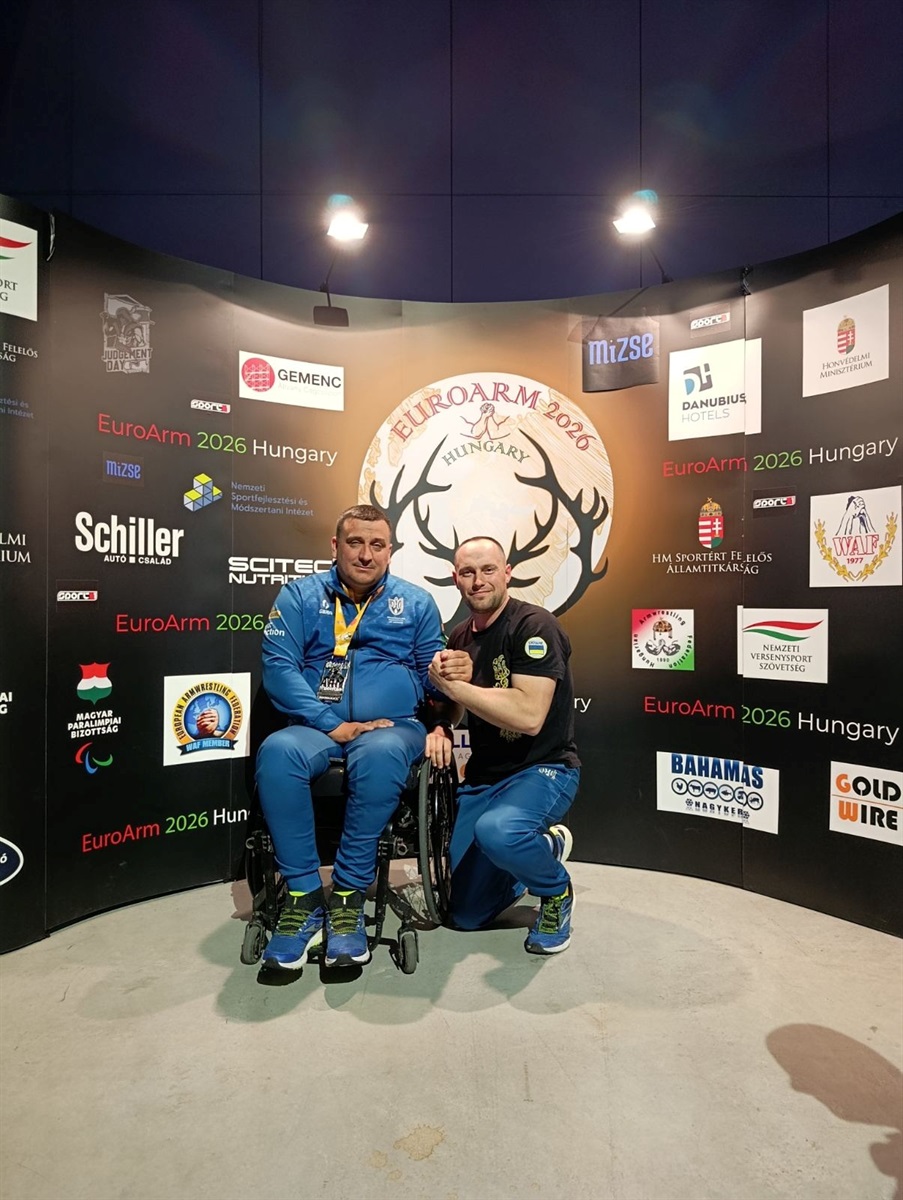 Ілля Косянчук і Світлана Дроздюк зі Звягеля – чемпіони Європи з пара-армрестлінгу