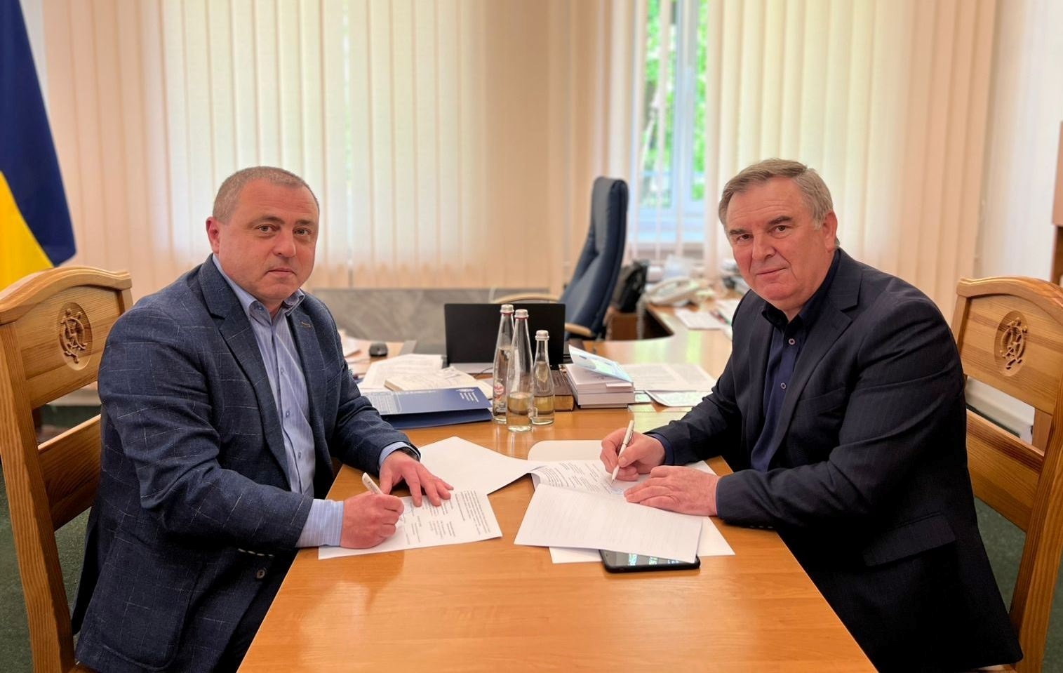 Звягельська громада і НУ 