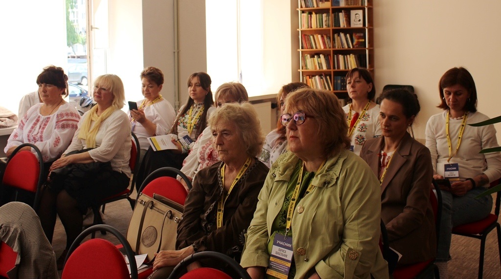 У Звягелі проходить Міжнародна науково-практична краєзнавча конференція