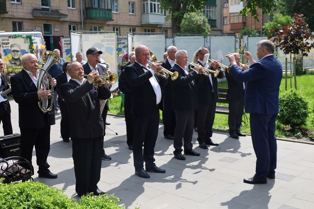 Алея Пам'яті знову поповнилася світлинами полеглих Захисників зі Звягельської громади: імена