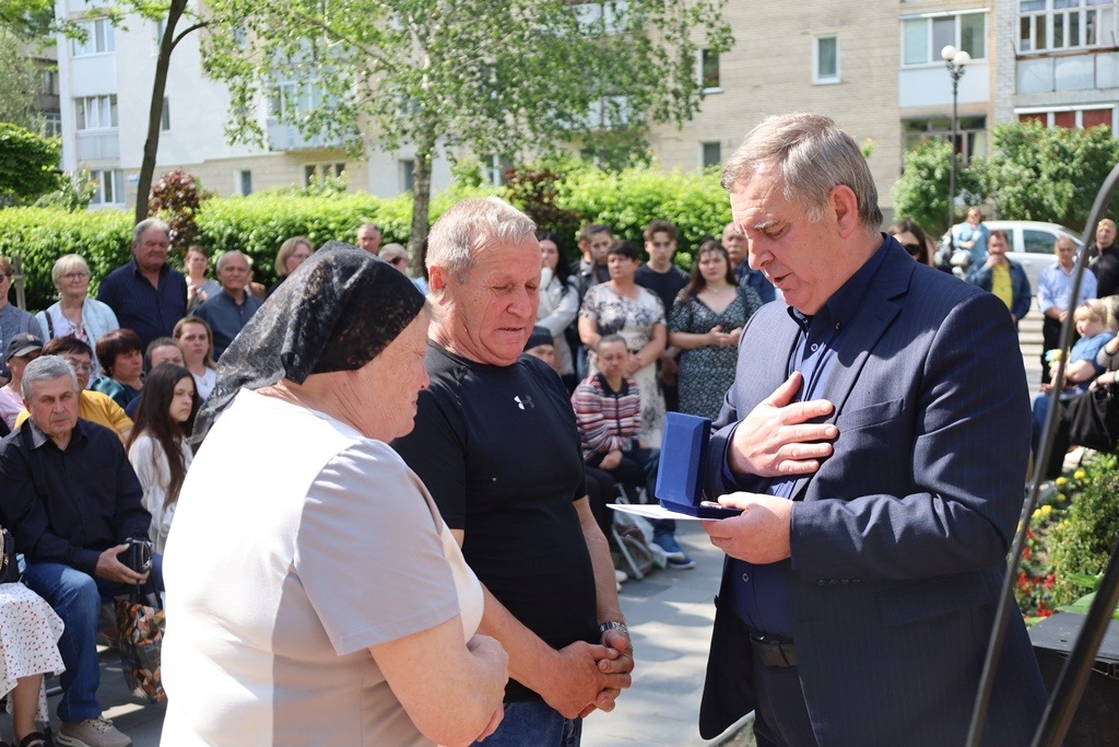 Алея Пам'яті знову поповнилася світлинами полеглих Захисників зі Звягельської громади: імена