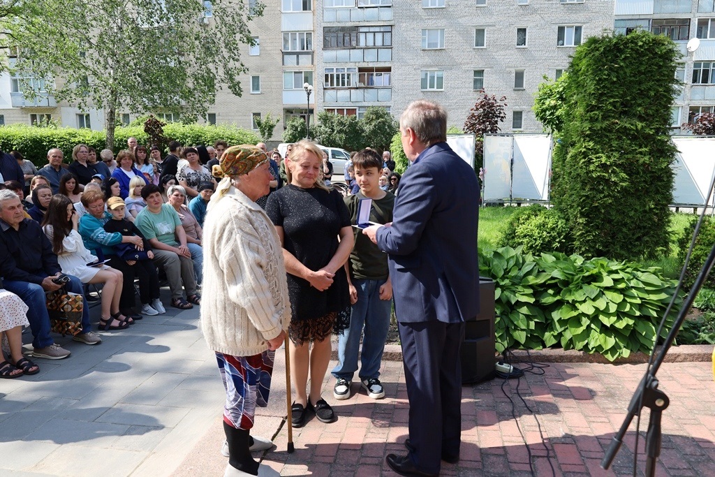 Алея Пам'яті знову поповнилася світлинами полеглих Захисників зі Звягельської громади: імена