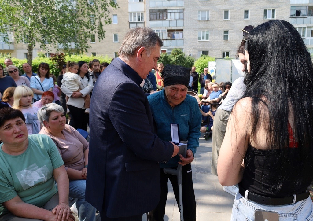 Алея Пам'яті знову поповнилася світлинами полеглих Захисників зі Звягельської громади: імена