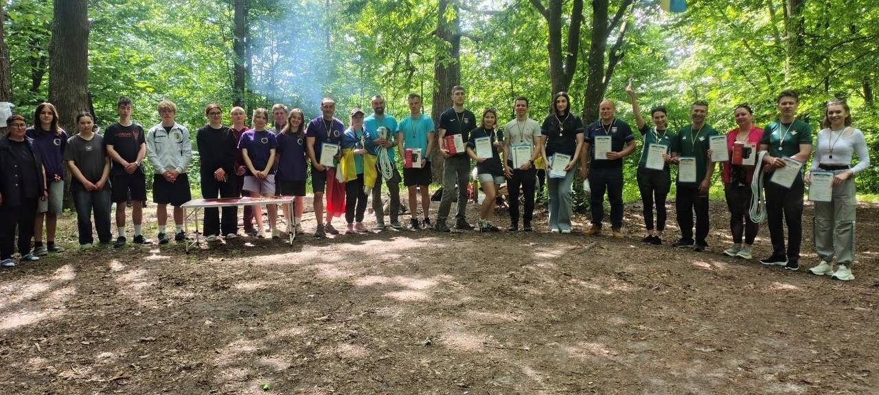 Навісні переправи, підйоми та траверси: звягеляни здобули дві бронзи на обласному турнірі з туризму