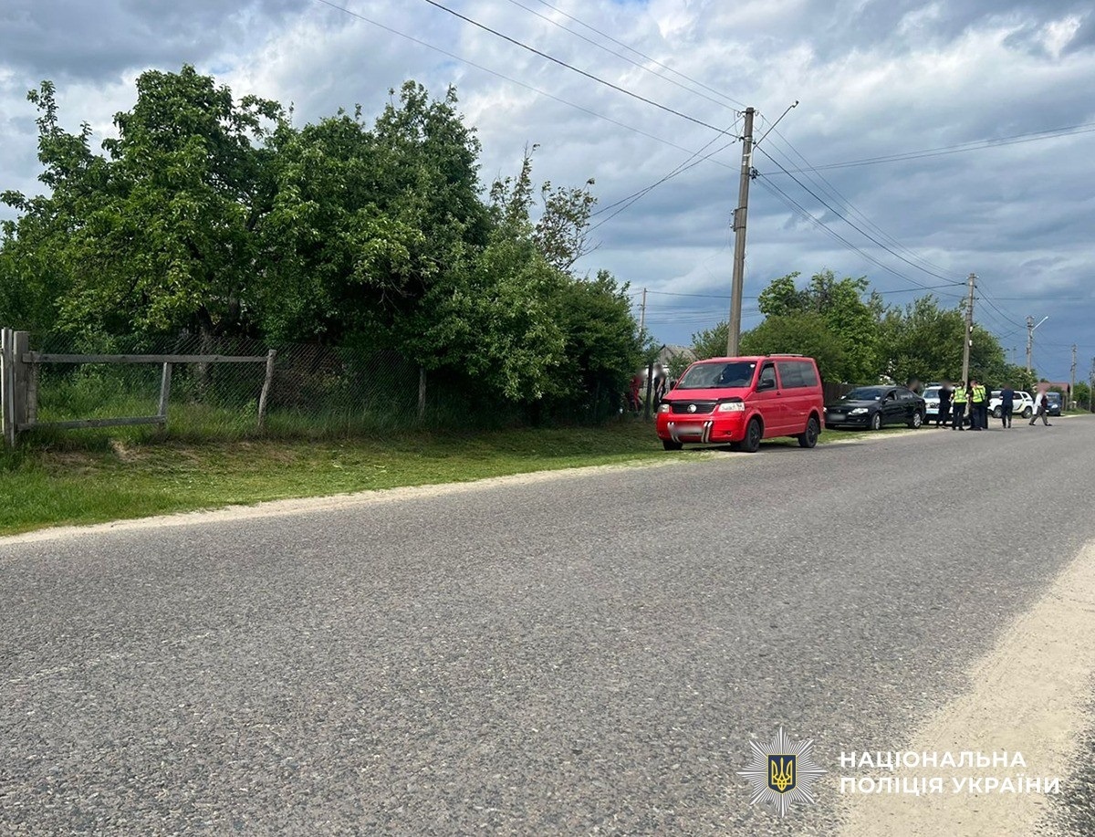 На Житомирщині 13-річний мотоцикліст на смерть збив 3-річного хлопчика