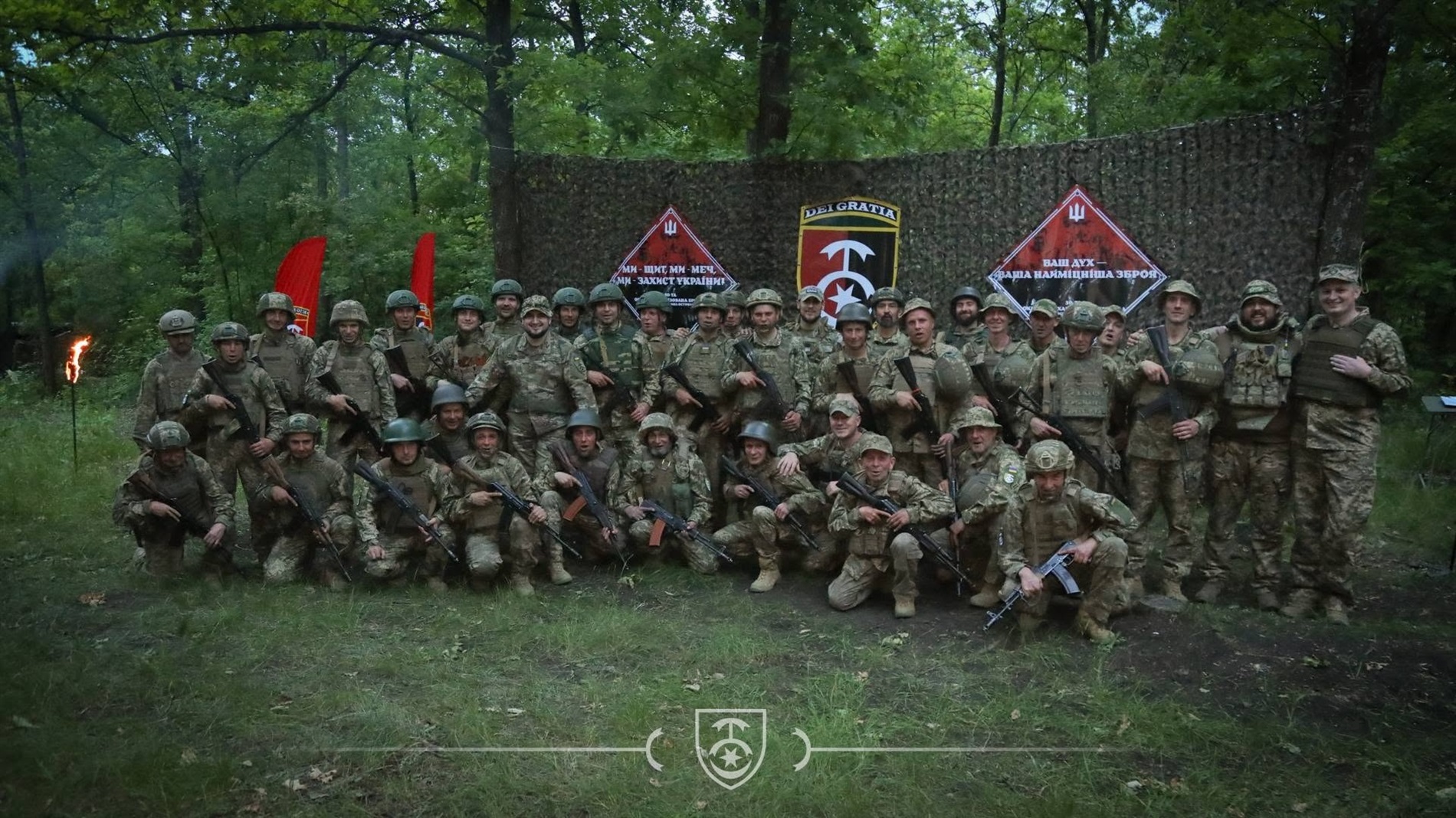 Бійцям 30 ОМБр командир вручив шеврони бригади